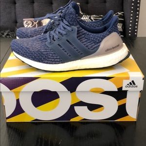 navy blue ultra boost womens
